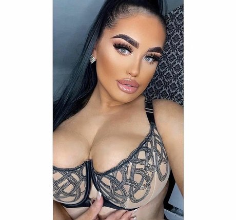 Rosie May nude star images