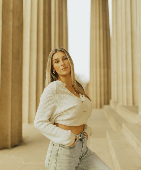 Abbey Wilson nude pornstar image