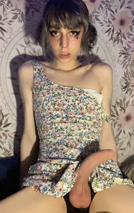 Cd Bell erotic pornstar picture