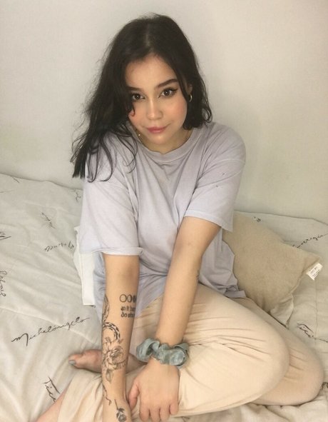 nina celli model high quality pictures