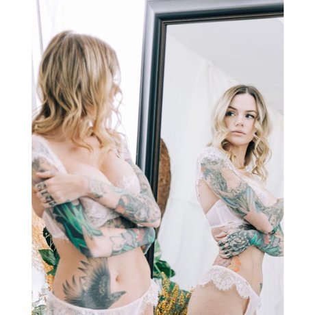 ohioliz pornographic star photo