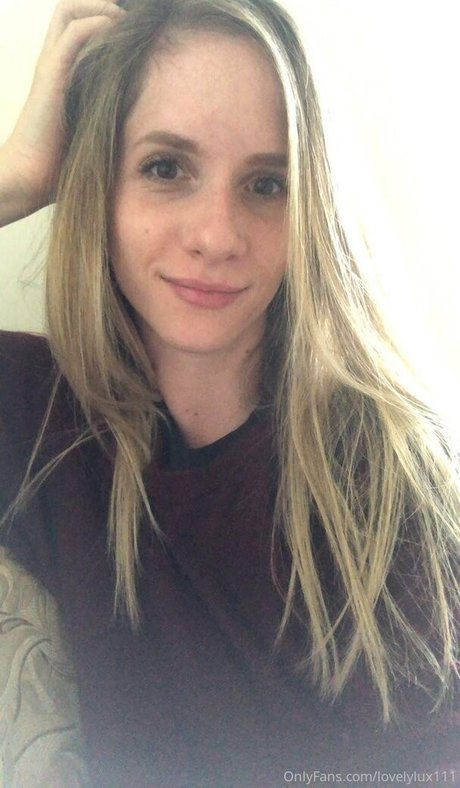 luxlovely111 model nude photos
