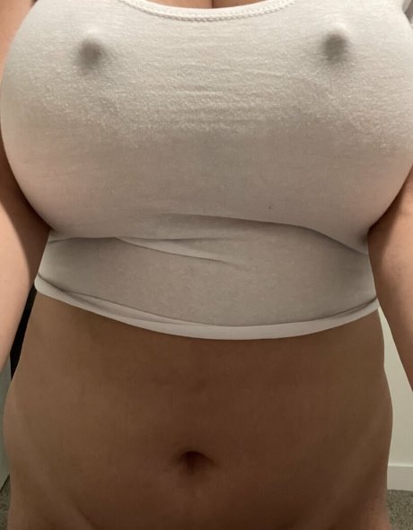 arisfans star nude pictures