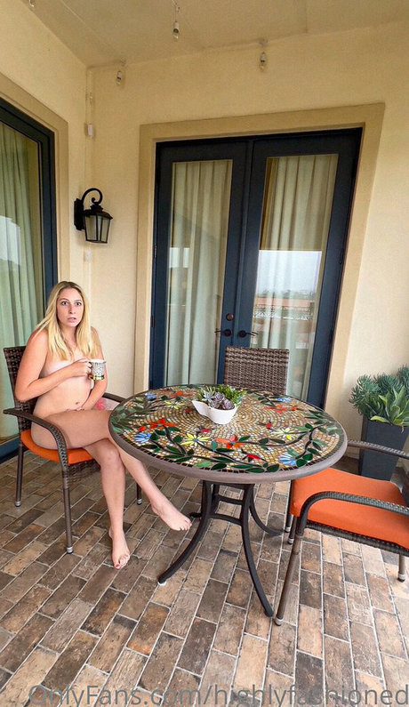 Highlyfashioned Hayley star art gallery