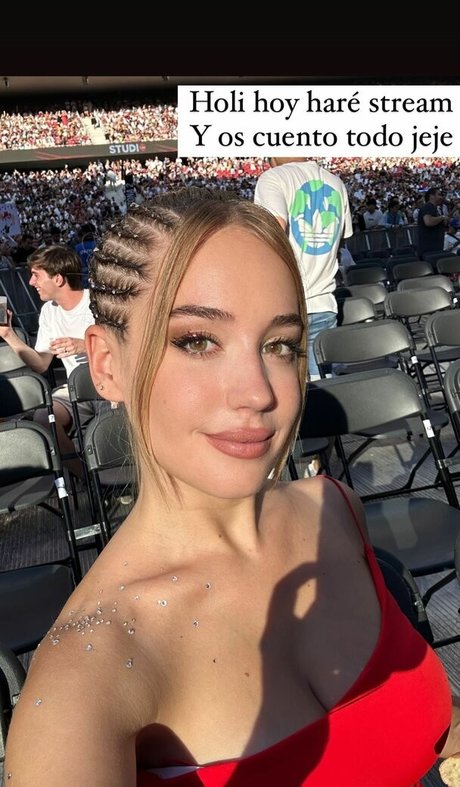 llunaclark pornstar nudes pictures