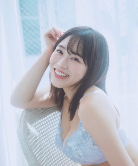 Nano Manamo free actress picture