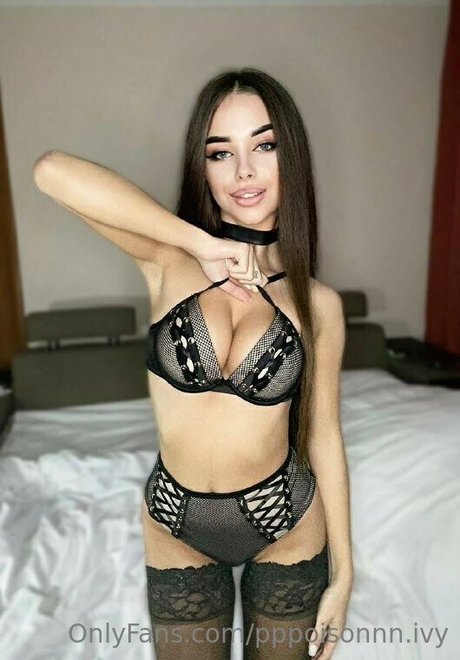 pppoisonnn ivy pornstar naked archive