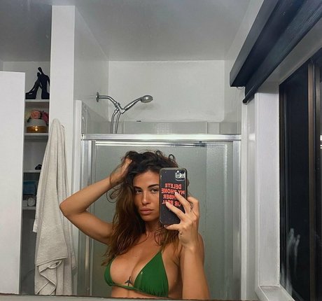 kristenheh exclusive actress photos