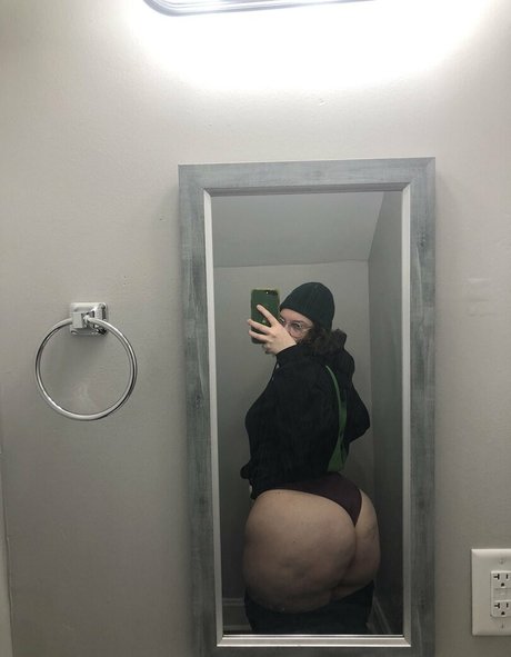 sweeet v free model sex galleries