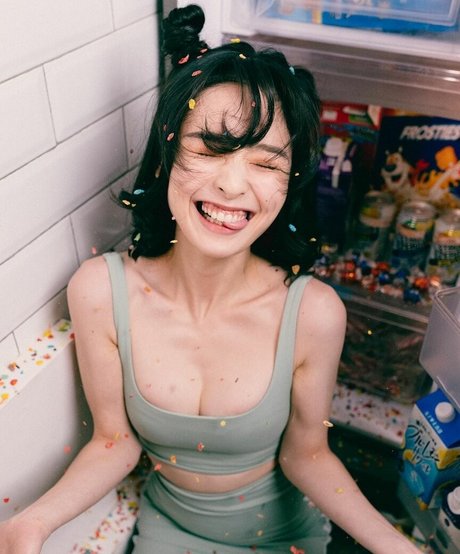 Nayoung Kim sexy model images