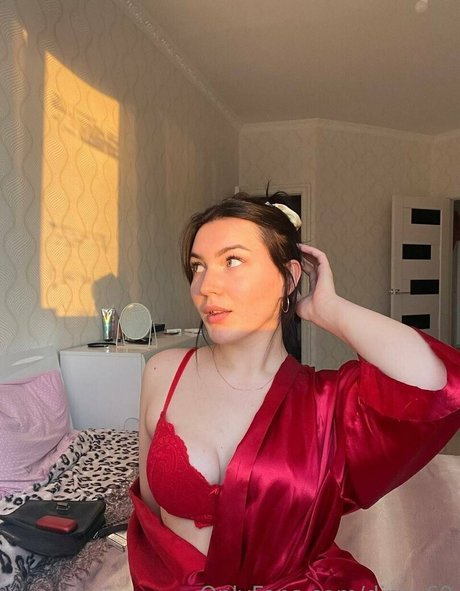 dina 69 free actress pictures