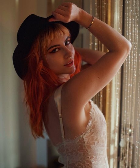 meishamock naked actress archive