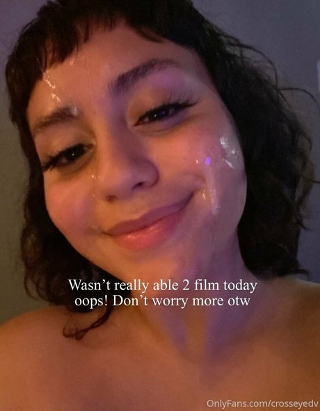 crosseyedivy model nudes img