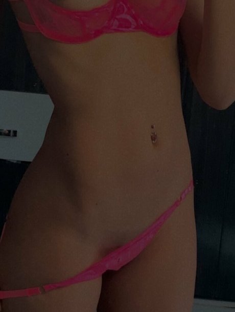 Anneee souzaaa pretty star picture