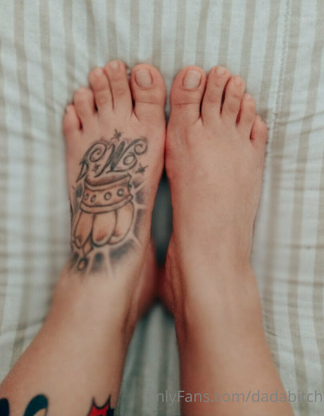 dadabitch free actress galleries