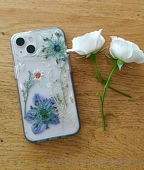 blushingblooms nude star images