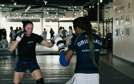 angieoverkill sex model pics