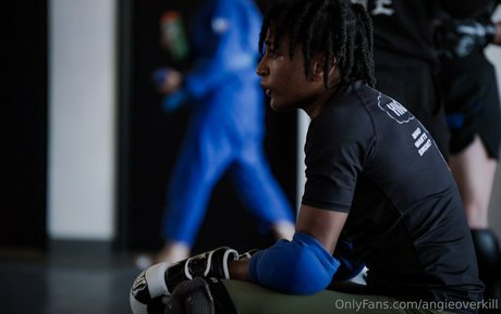 angieoverkill exclusive pornstar img