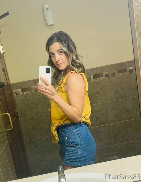 clever belle5 nice actress image