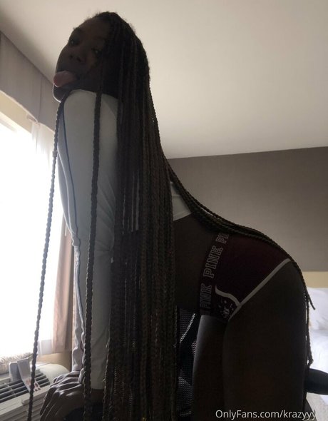 krazyyy4k model perfect images