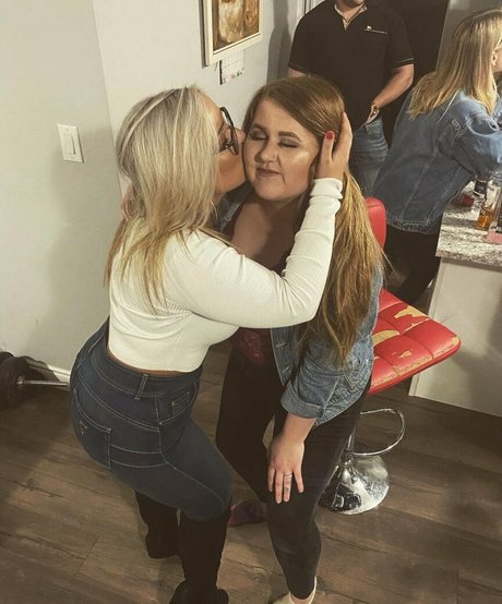 Lilly Alcorn sex pornstar picture