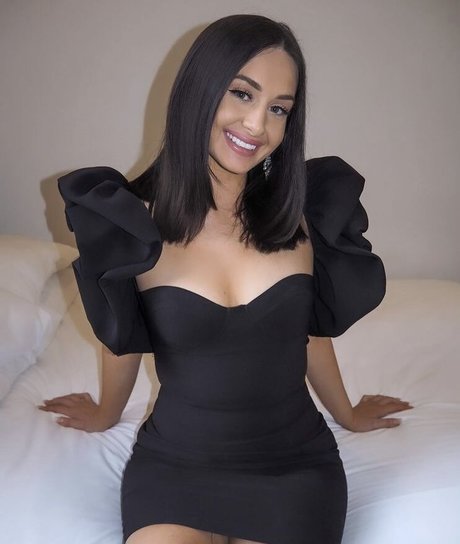 Brittany Carter pornstar archive