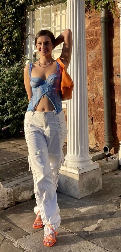 Brittany Carter model top pictures