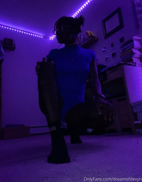 dreamofdevyn beautiful actress images