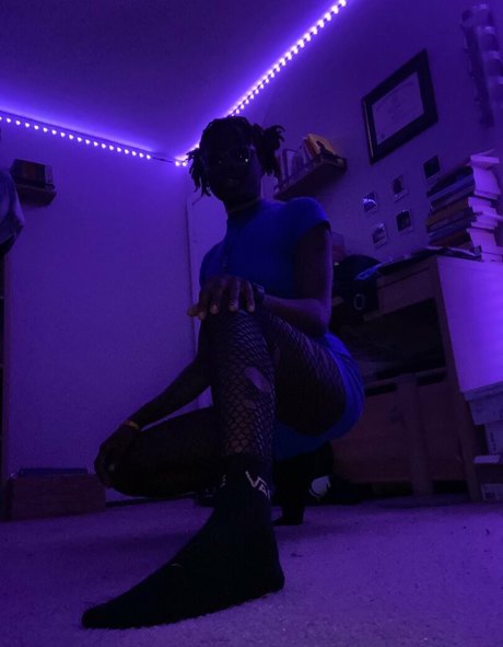 dreamofdevyn xxx pornstar photo