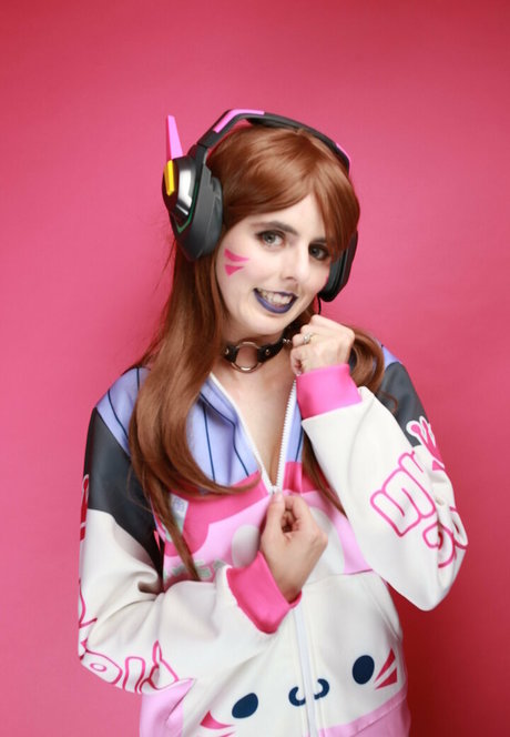 Tsukixxhime model nude picture