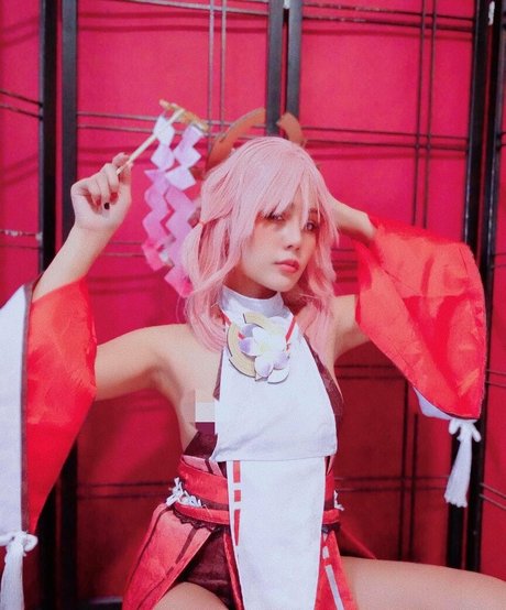 Mika Daime pretty pornstar pictures