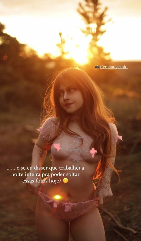 Viamms model best photos