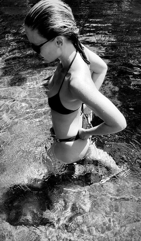 Bar Refaeli porn star galleries