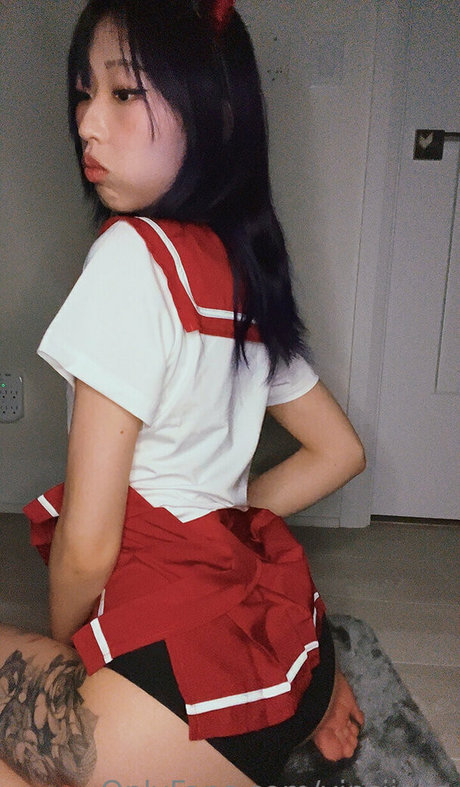 yinsdere free pornstar pictures