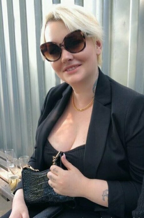 sandydoppeld pornstar art images