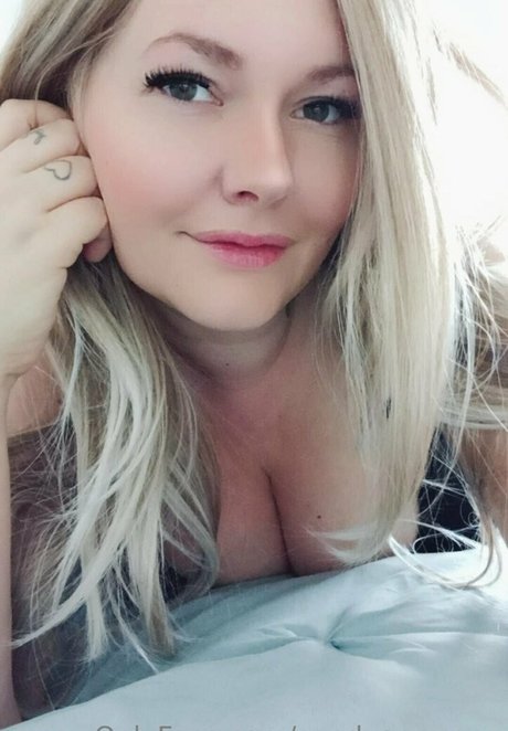 sandydoppeld perfect model image