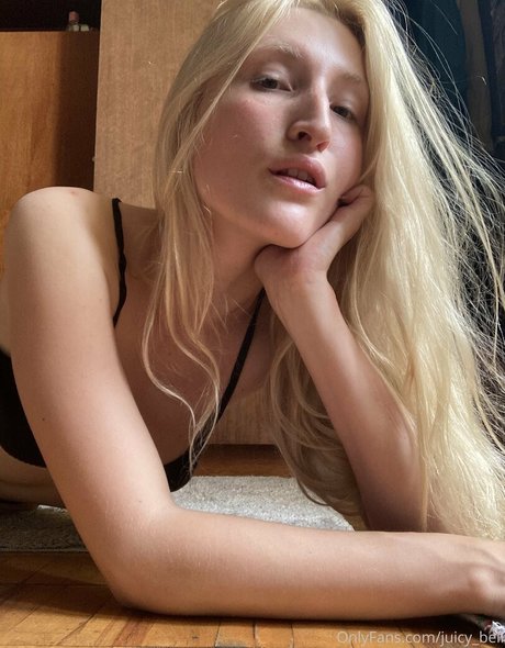 juicy lusy star hot pictures