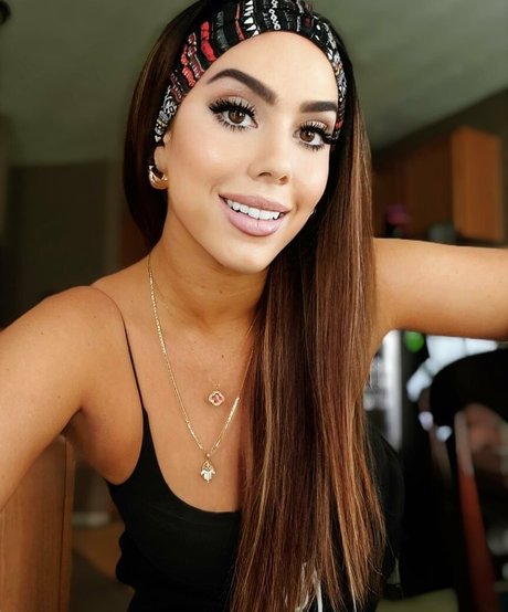 ashleysmashlie hot star photo