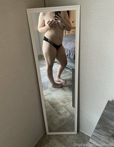 miarose81 star xxx archive