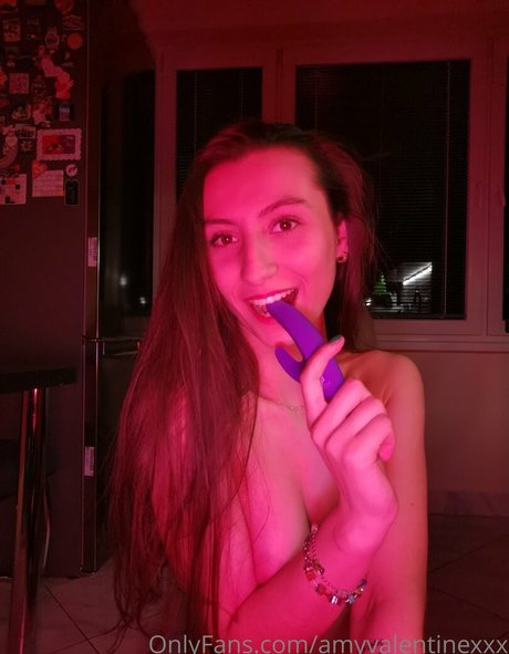 amyvalentinexxx star naked galleries