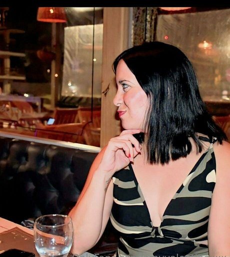 amyvalentinexxx star free photo