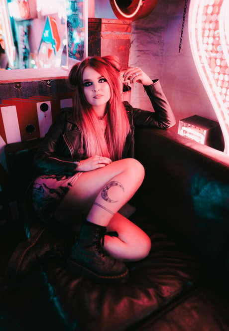 BethanySmile star porn gallery