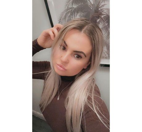 D arcy Ingle pornstar sex gallery