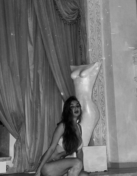 yaadashulya top actress image