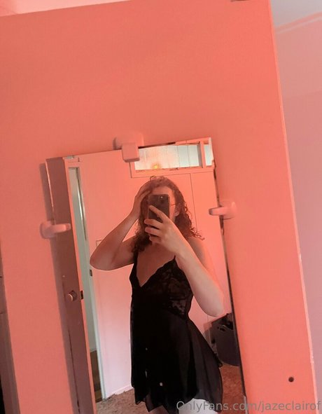 jazeclairof erotic pornstar img