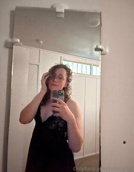 jazeclairof model best img