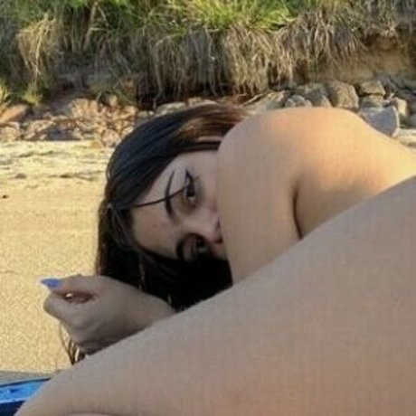 Francielly Vanessa star exclusive photos