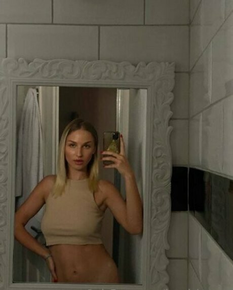 karen tang xxx actress image