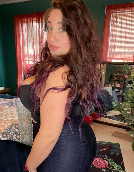 hippyvixxen model pornographic pic