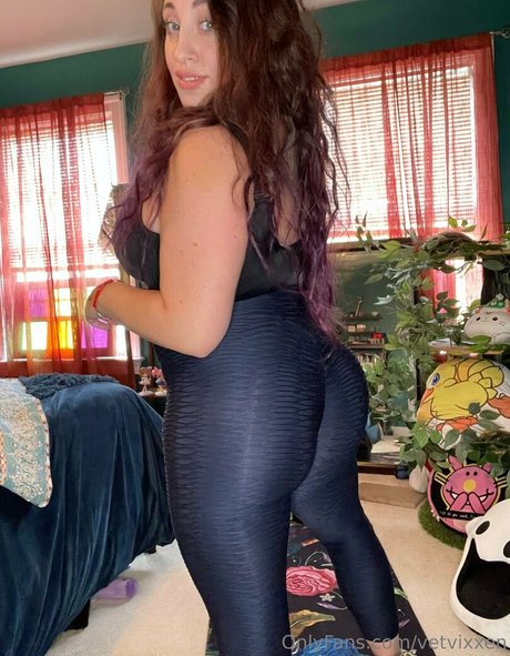 hippyvixxen model exclusive archive